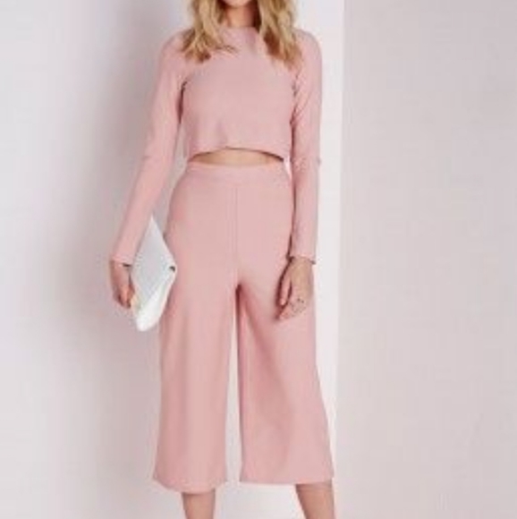 High Waist Wide Leg Culottes, Soft Flowy European Fabric, Wide Leg Pant 2 Pocket - Picture 1 of 6